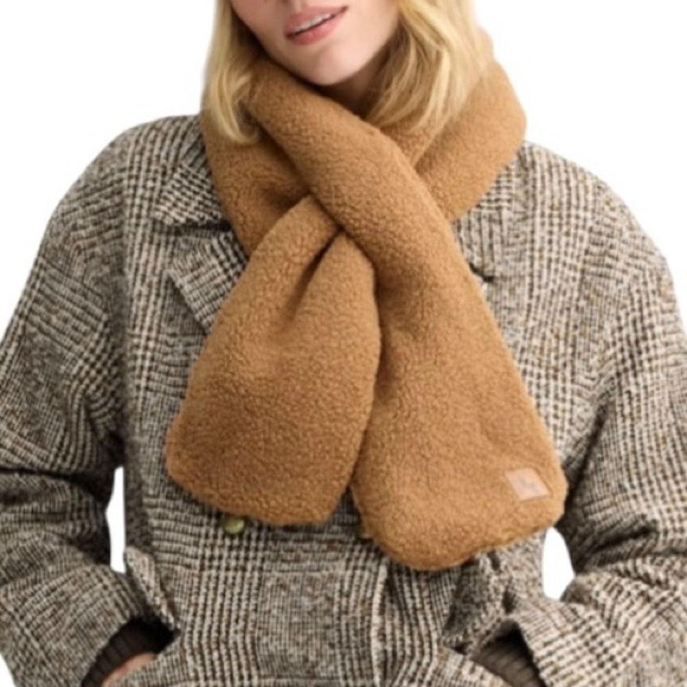 NWT Koolaburra by UGG Women's Sherpa Scarf - Chestnut Soft Fleece Winter Wrap